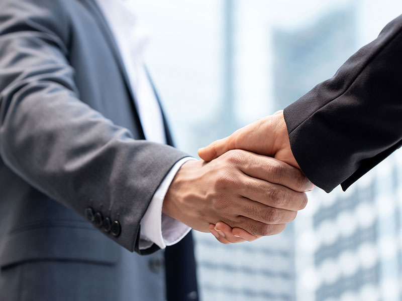poignée de main professionnelle